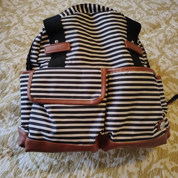 iPack Baby Diaper Bag - Picture 2 of 16
